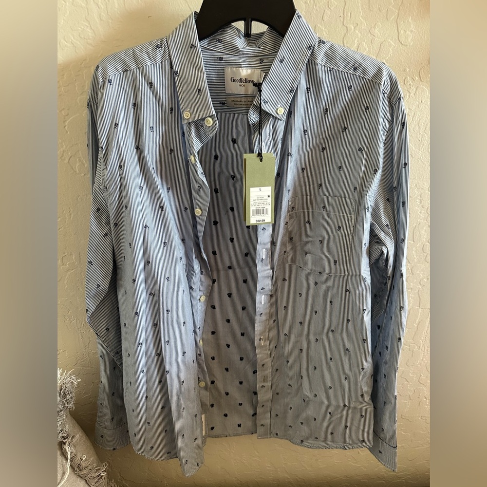 Goodfellow & Co Men's Light Blue Heart Pattern Shirt